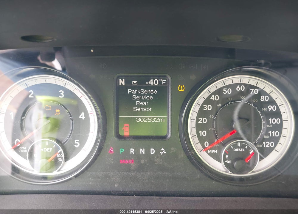 2016 RAM 2500 VIN: 3C6UR5HLXGG237028