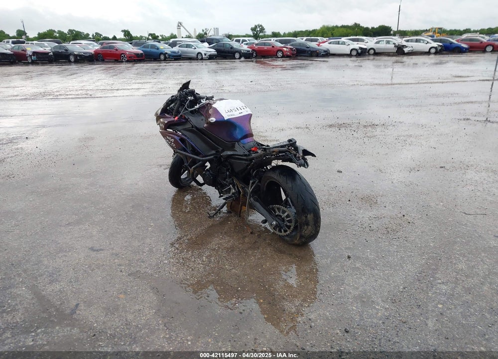 2024 KAWASAKI EX650 P VIN: ML5EXEP10RDAC2110
