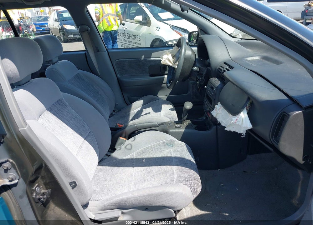 1995 SATURN SL2 VIN: 1G8ZK5277SZ320711