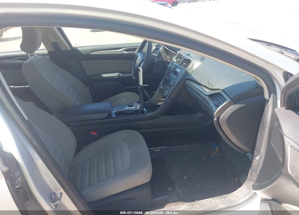 2017 FORD FUSION S VIN: 3FA6P0G79HR241999