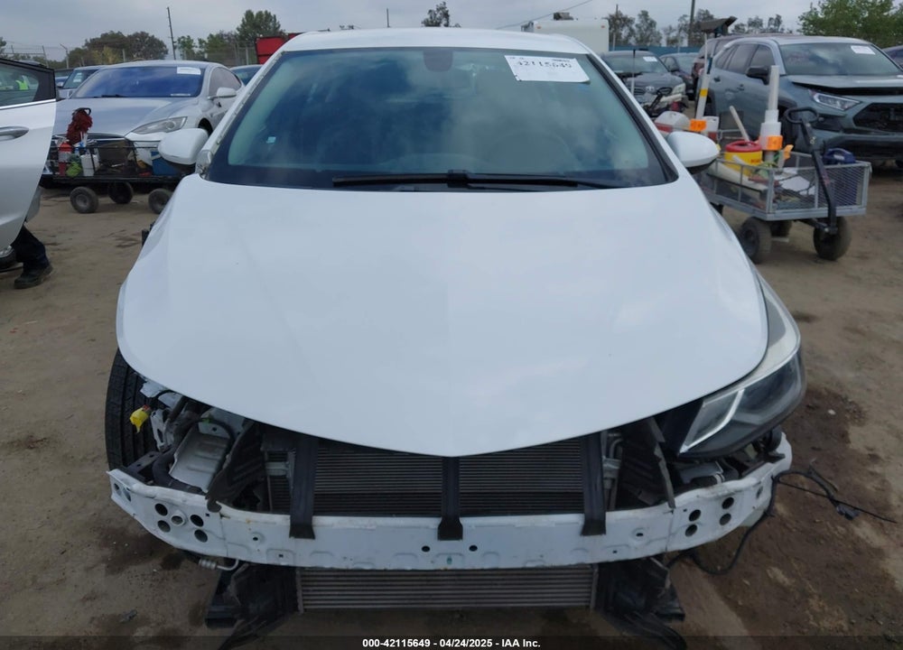 2018 CHEVROLET CRUZE VIN: 3G1BE6SM8JS651554