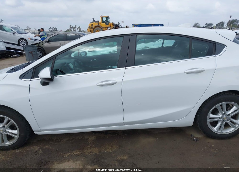 2018 CHEVROLET CRUZE VIN: 3G1BE6SM8JS651554