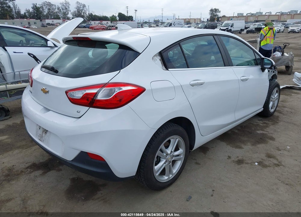 2018 CHEVROLET CRUZE VIN: 3G1BE6SM8JS651554