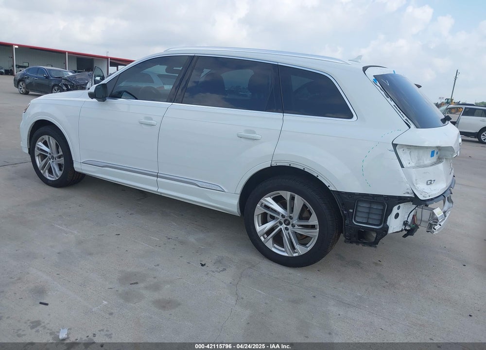 2022 AUDI Q7 VIN: WA1LXBF71ND020244