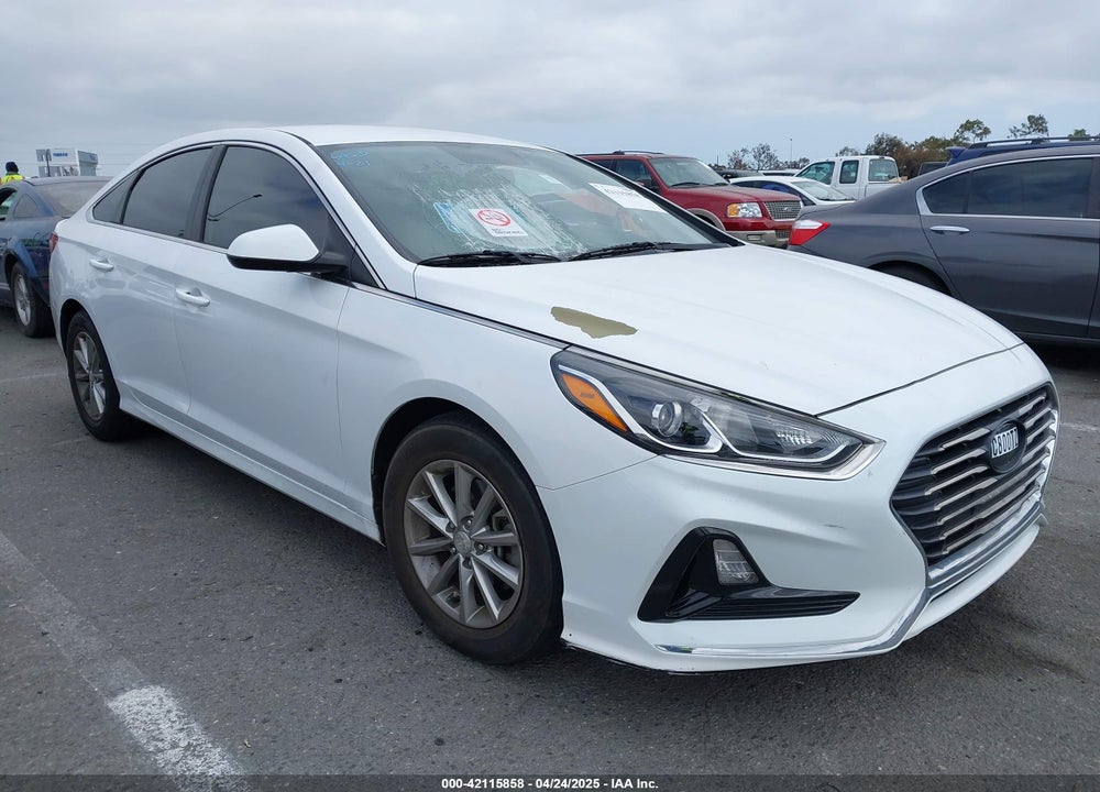 2018 HYUNDAI SONATA SE VIN: 5NPE24AF1JH676441