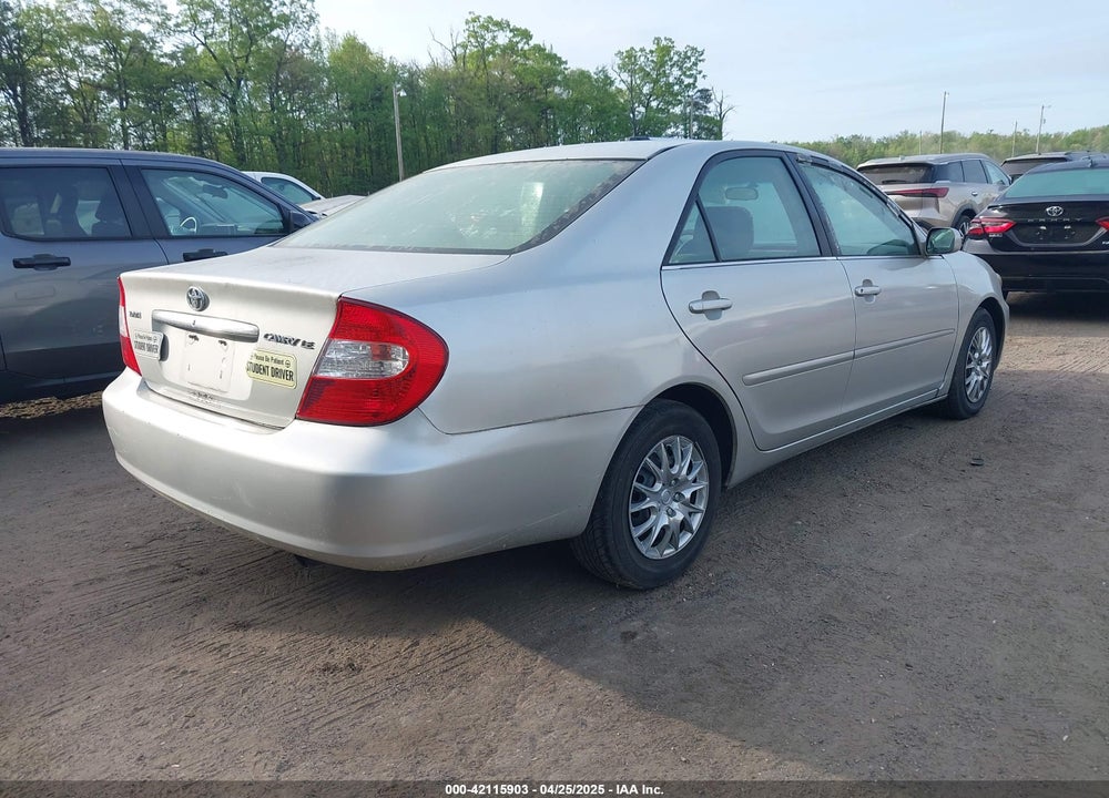2002 TOYOTA CAMRY LE VIN: 4T1BE32K82U104088