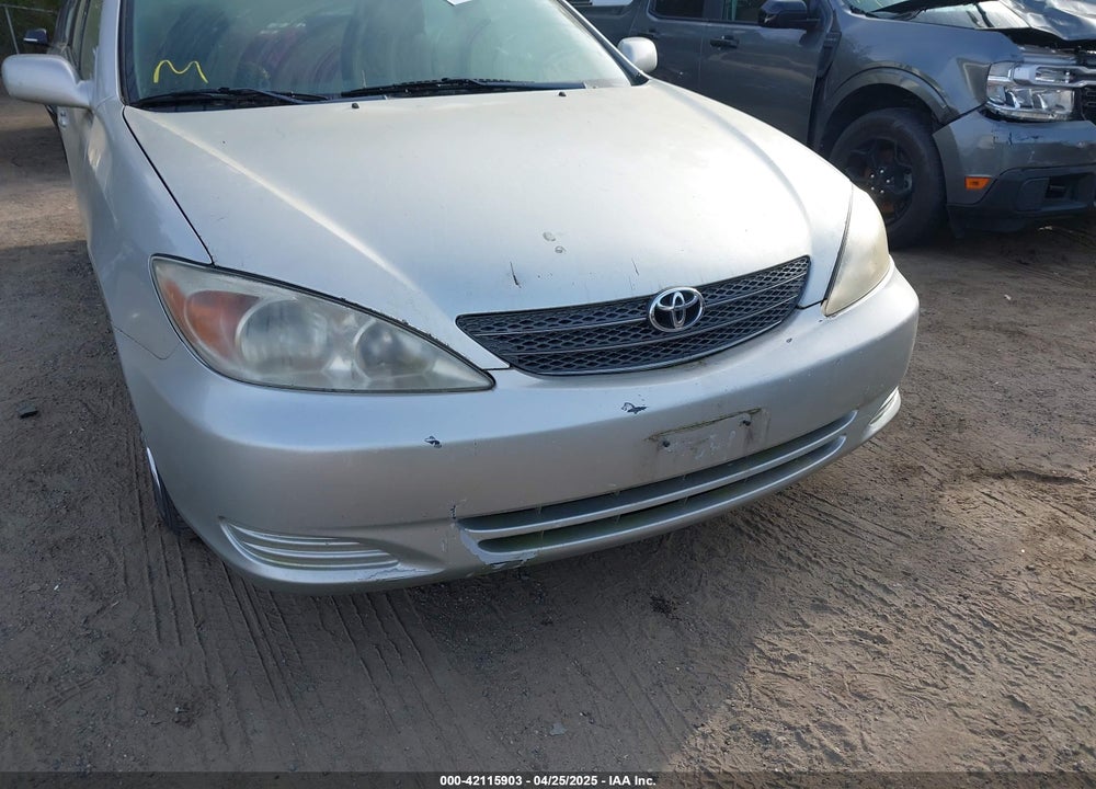 2002 TOYOTA CAMRY LE VIN: 4T1BE32K82U104088