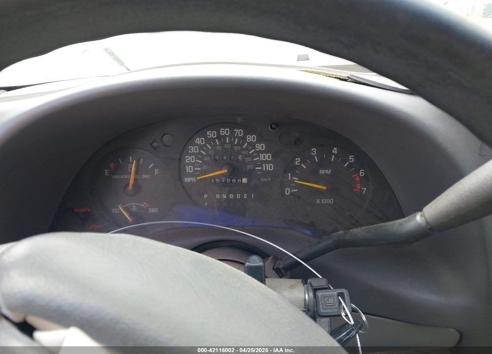 2000 CHEVROLET LUMINA VIN: 2G1WL52J3Y1322497