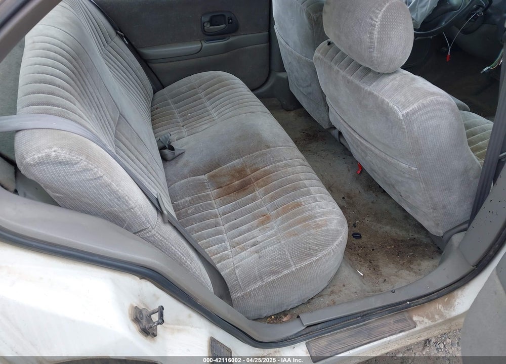 2000 CHEVROLET LUMINA VIN: 2G1WL52J3Y1322497