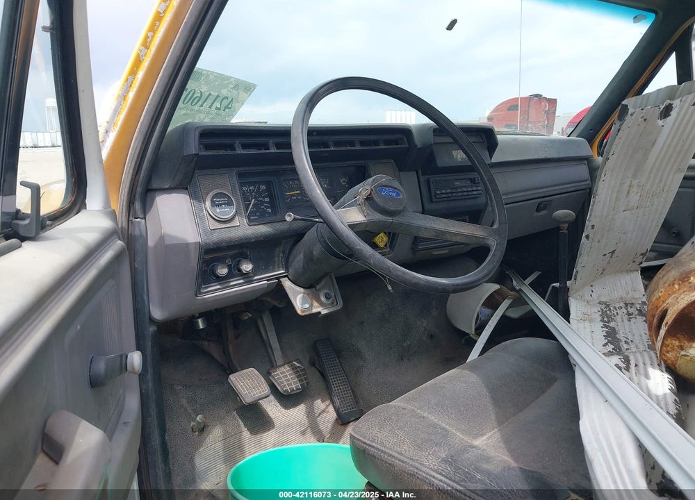 1995 FORD F800 VIN: 1FDXF80C8SVA63614