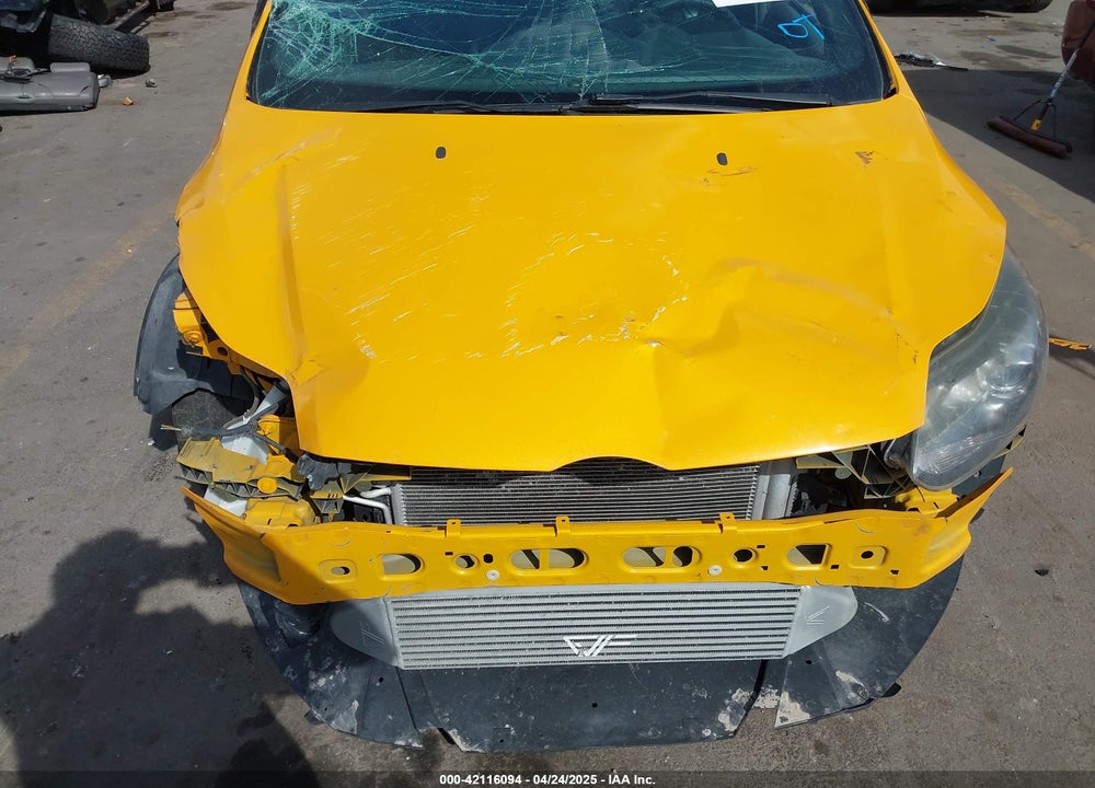2013 FORD FOCUS ST VIN: 1FADP3L93DL196972