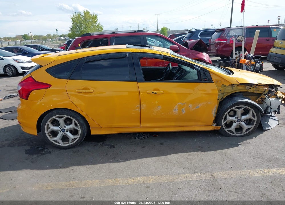 2013 FORD FOCUS ST VIN: 1FADP3L93DL196972