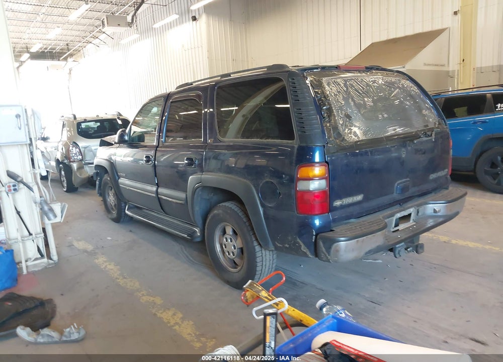 2002 CHEVROLET TAHOE LT VIN: 1GNEK13Z92R138450
