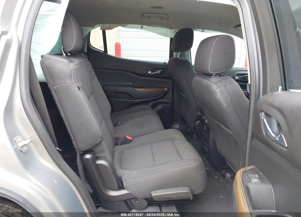 2019 GMC ACADIA SLE-1 VIN: 1GKKNKLAXKZ266395