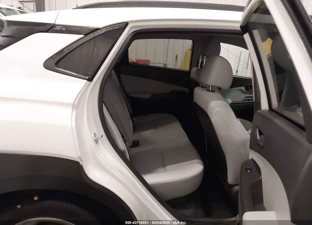 2023 HYUNDAI KONA SEL VIN: KM8K6CAB5PU055163