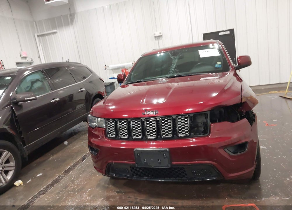 2018 JEEP GRAND CHEROKEE VIN: 1C4RJFAG3JC267393