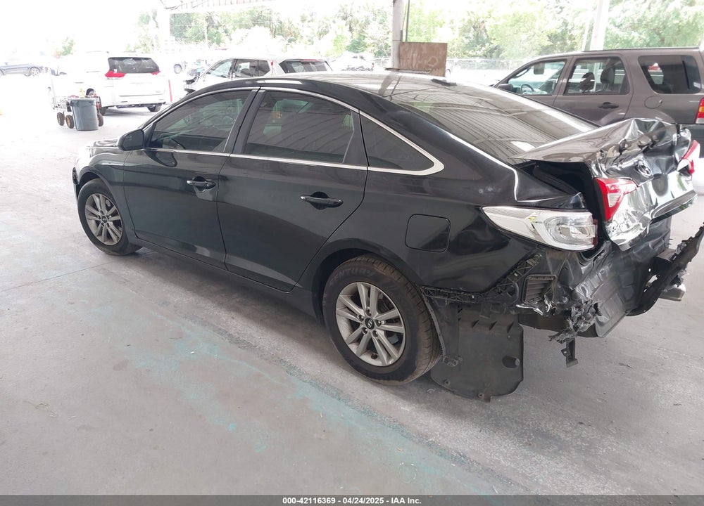 2016 HYUNDAI SONATA VIN: 5NPE24AF1GH418140