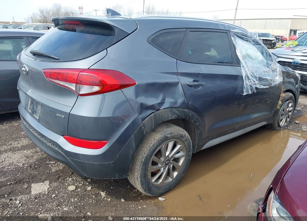 2018 HYUNDAI TUCSON VIN: KM8J3CA41JU680169
