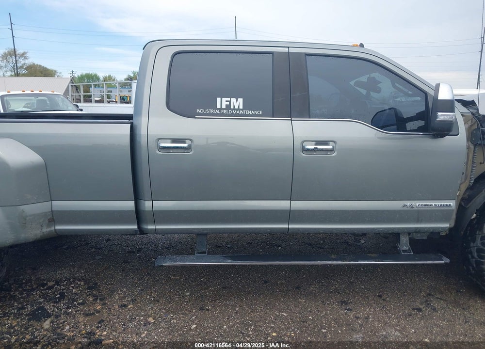 2019 FORD F-450 PLATINUM VIN: 1FT8W4DT8KEF64207