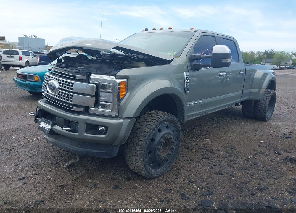 2019 FORD F-450 PLATINUM VIN: 1FT8W4DT8KEF64207