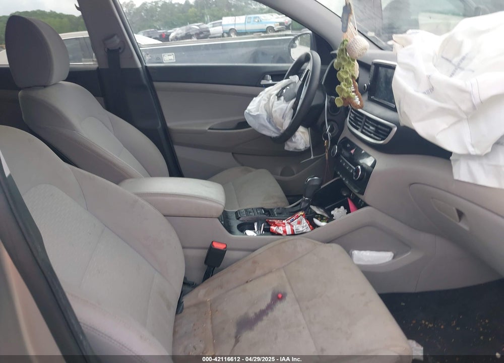 2020 HYUNDAI TUCSON VIN: KM8J2CA40LU175326