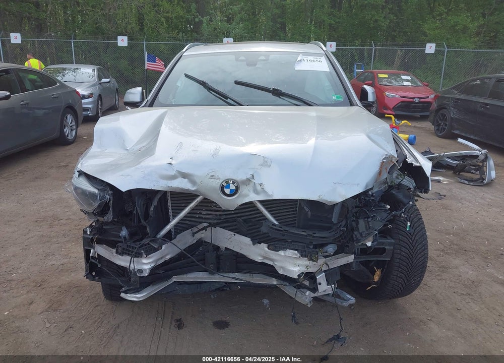 2018 BMW X3 VIN: 5UXTR9C50JLD59719