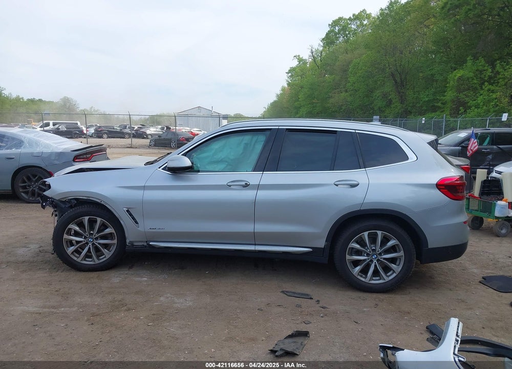 2018 BMW X3 VIN: 5UXTR9C50JLD59719
