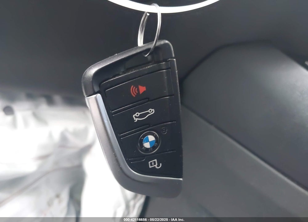 2018 BMW X3 VIN: 5UXTR9C50JLD59719