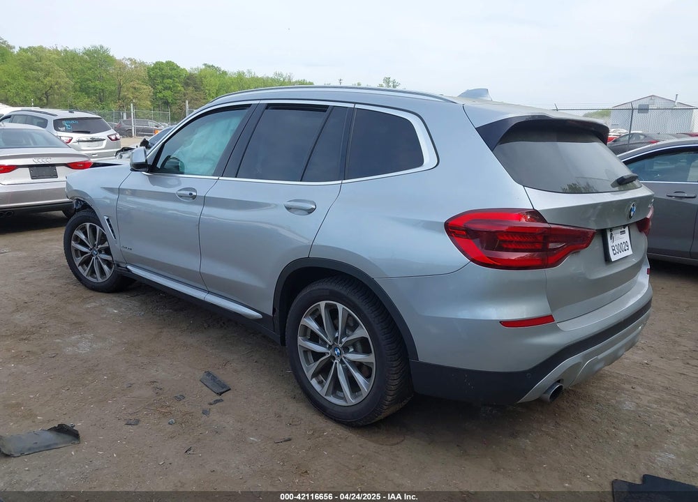 2018 BMW X3 VIN: 5UXTR9C50JLD59719