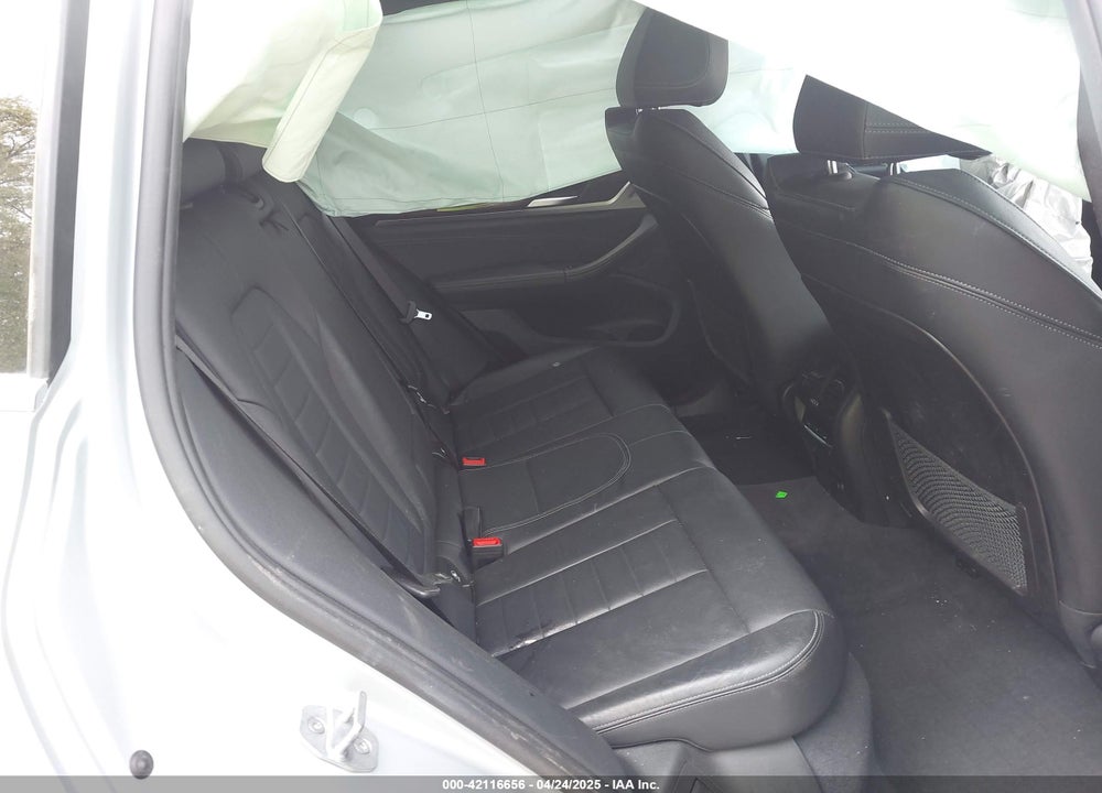 2018 BMW X3 VIN: 5UXTR9C50JLD59719