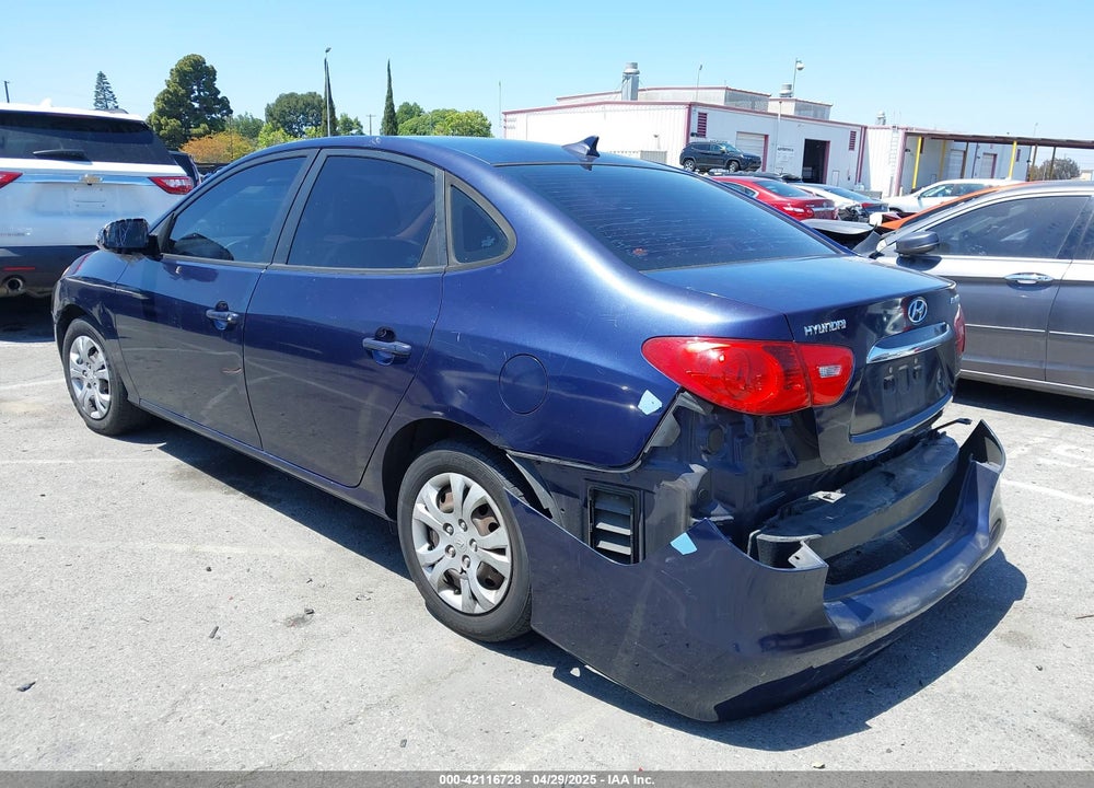 2010 HYUNDAI ELANTRA VIN: KMHDU4AD6AU133687