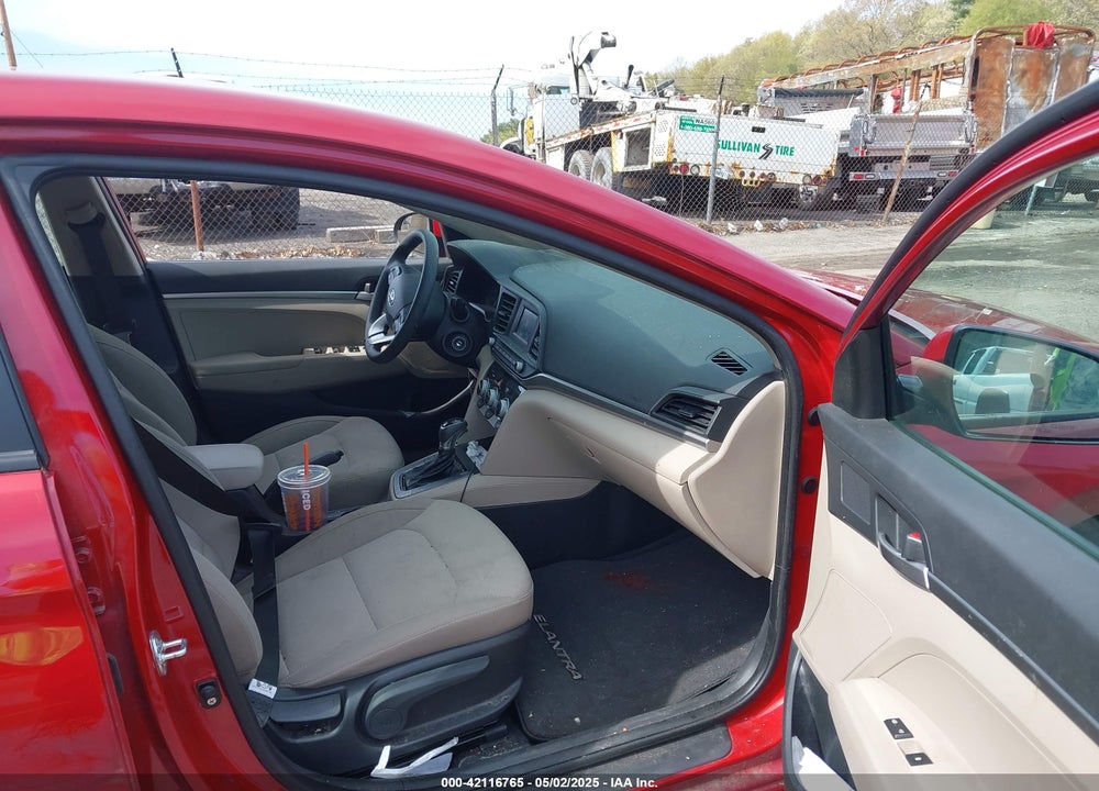 2019 HYUNDAI ELANTRA VIN: KMHD74LF9KU790216