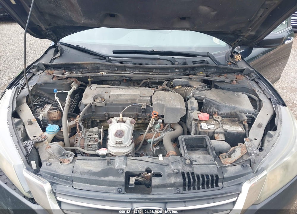 2013 HONDA ACCORD VIN: 1HGCR2F5XDA037902