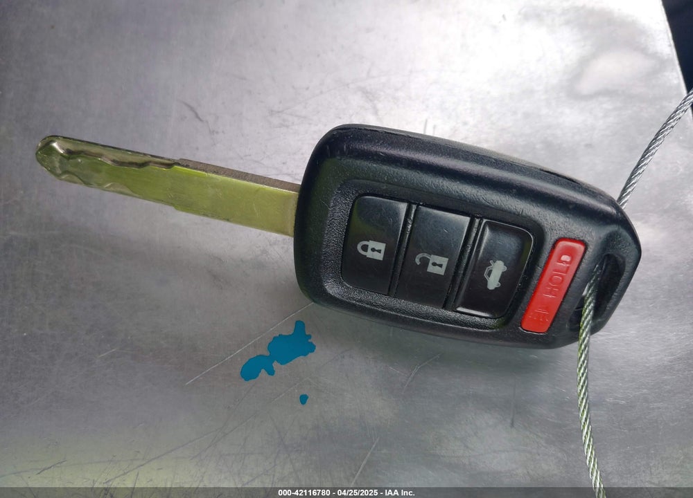 2013 HONDA ACCORD VIN: 1HGCR2F5XDA037902