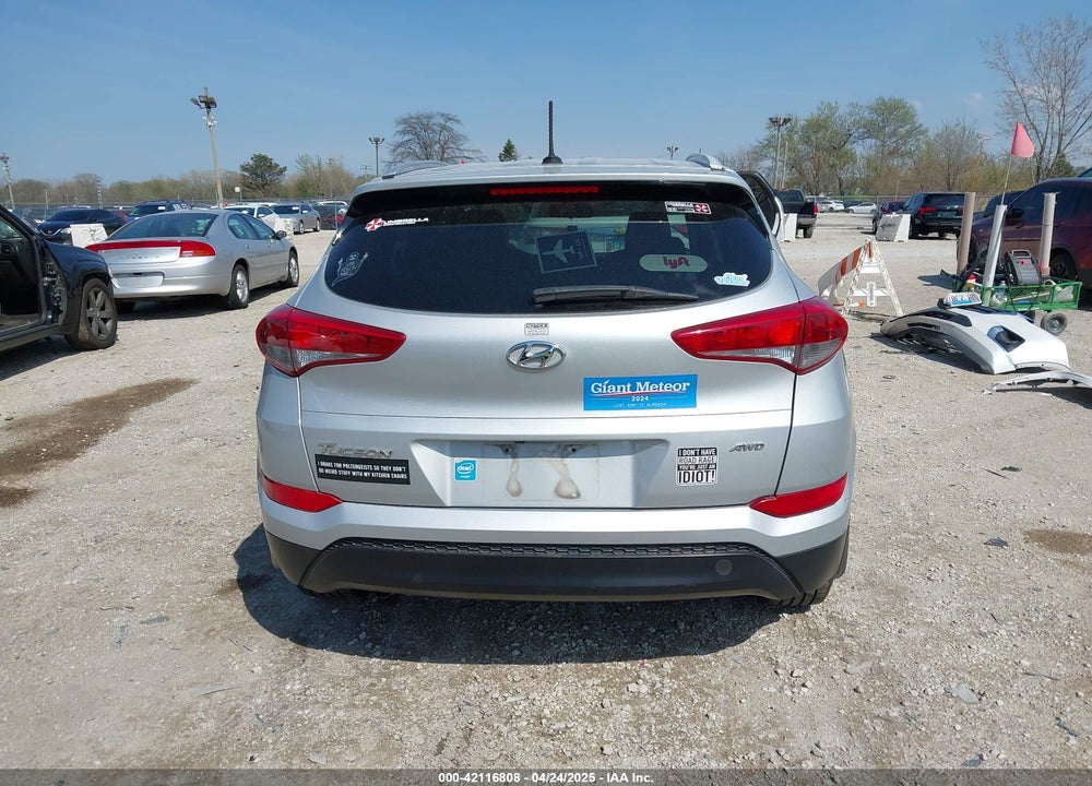 2017 HYUNDAI TUCSON VIN: KM8J3CA49HU415672
