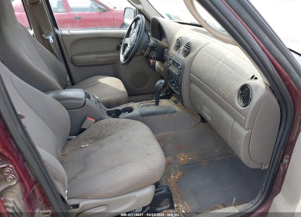 2003 JEEP LIBERTY SPORT VIN: 1J4GL48K13W678903
