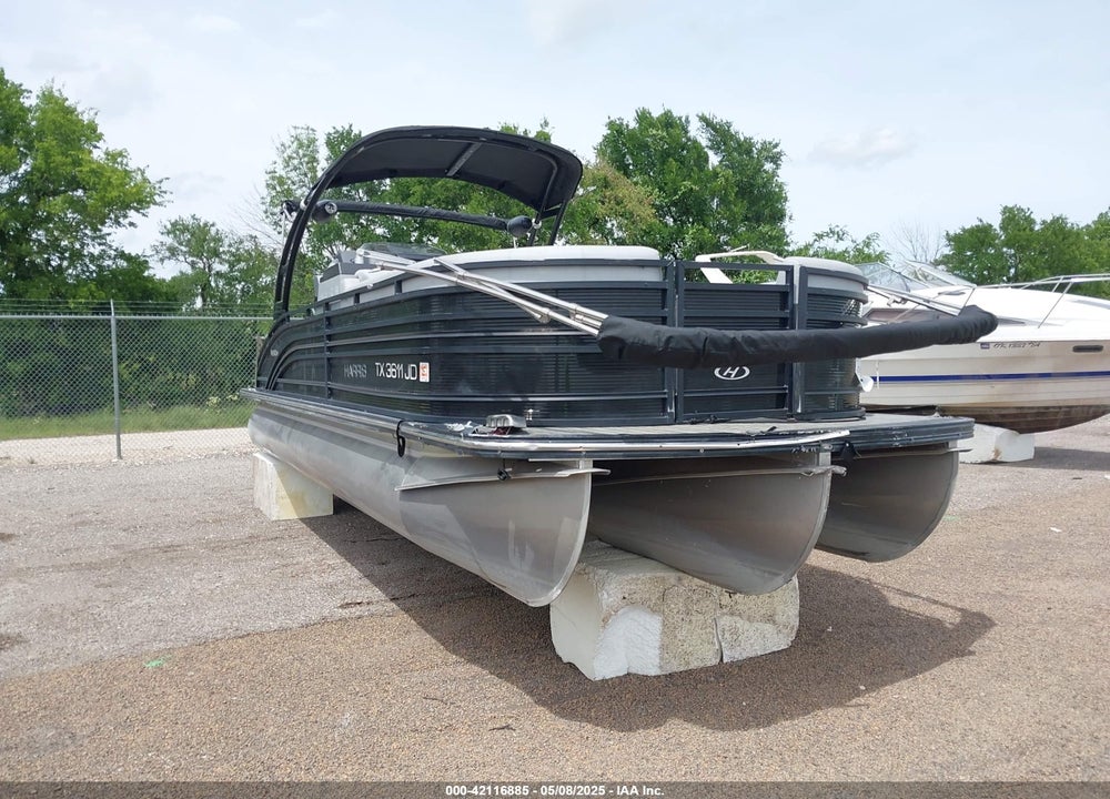 2020 HARRIS BOAT VIN: HAMP6568C020