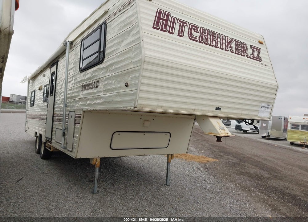 1993 NU-WA HITCHHIKER II 5TH WHEEL TRAVEL TRAILER VIN: 1C932JN03PB020130
