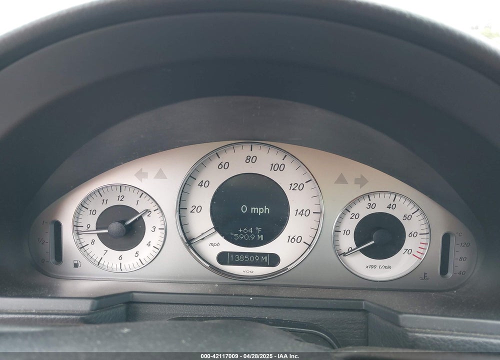 2007 MERCEDES-BENZ E 550 VIN: WDBUF72X27B159506