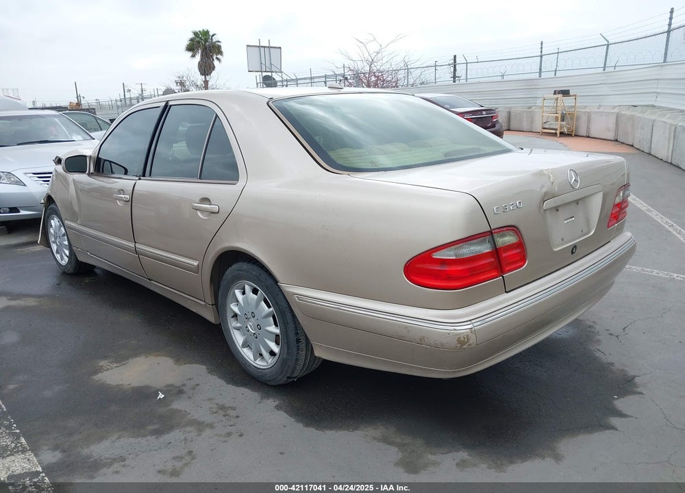 2001 MERCEDES-BENZ E 320 VIN: WDBJF65J71B245423