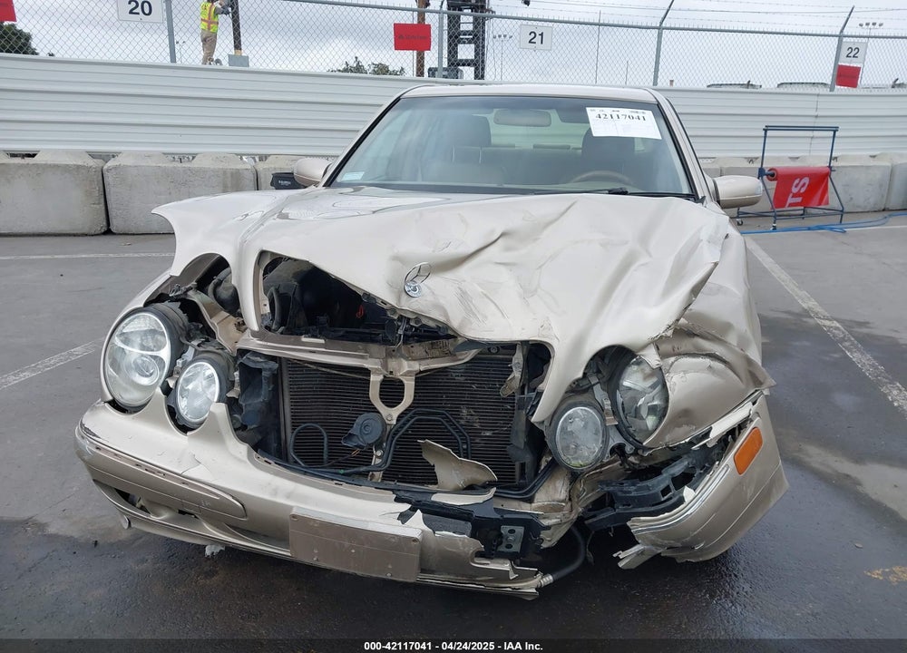 2001 MERCEDES-BENZ E 320 VIN: WDBJF65J71B245423