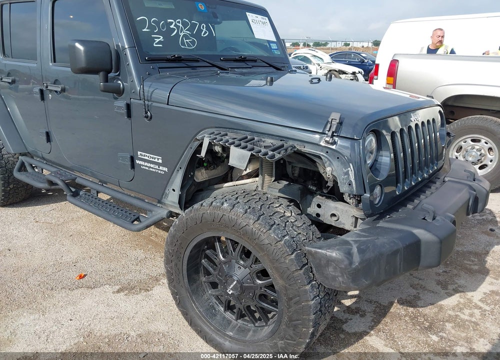 2017 JEEP WRANGLER UNLIMITED SPORT 4X4 VIN: 1C4BJWDG8HL682622