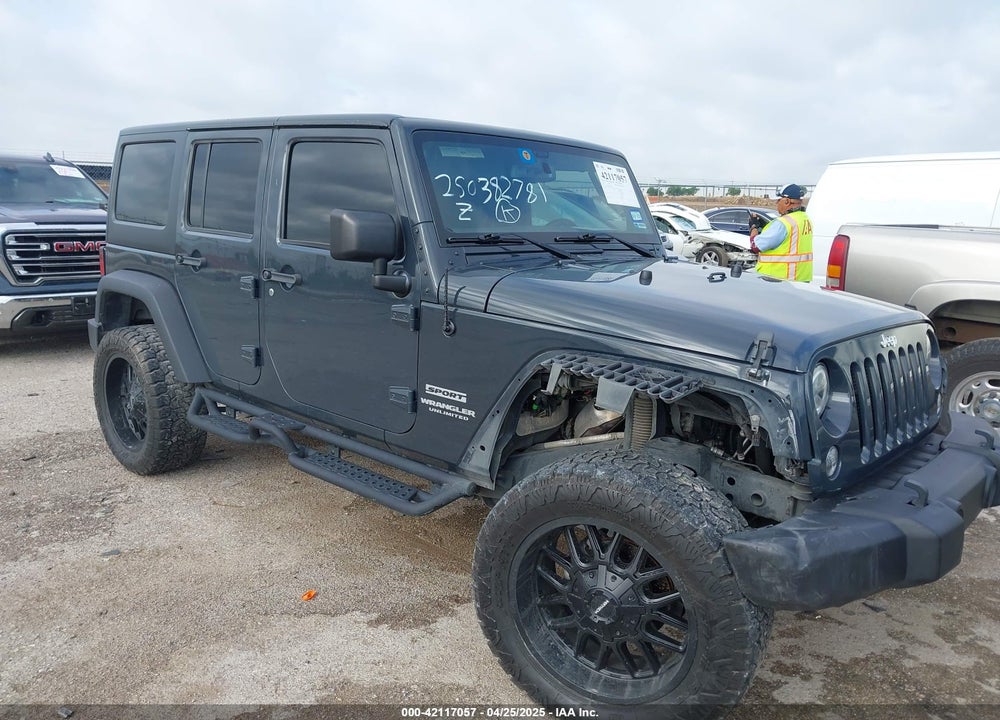2017 JEEP WRANGLER UNLIMITED SPORT 4X4 VIN: 1C4BJWDG8HL682622