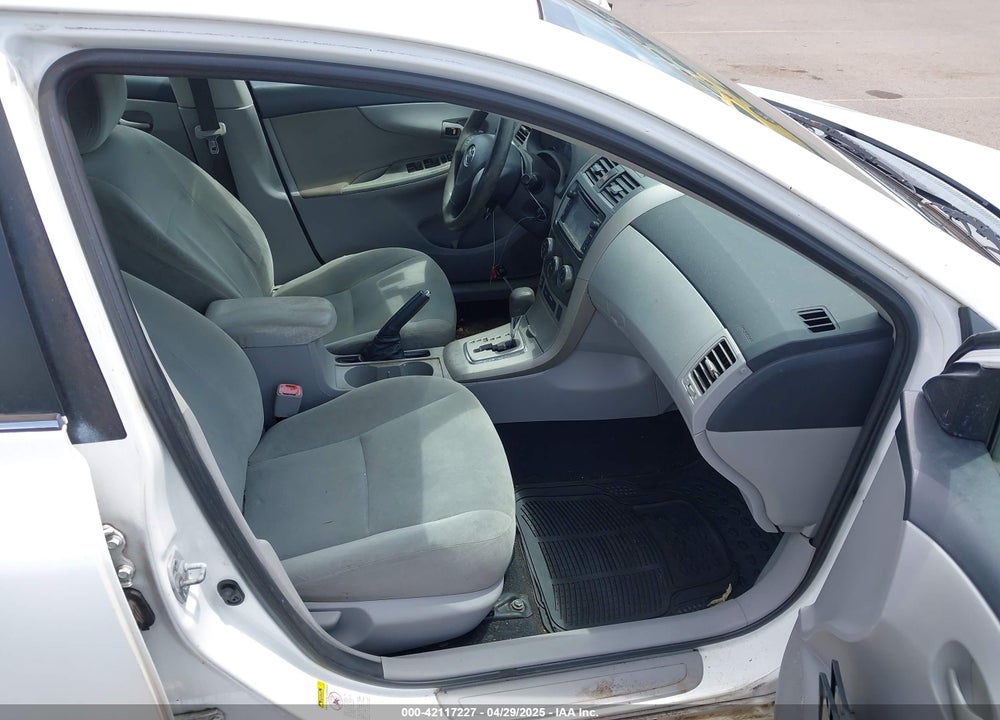 2013 TOYOTA COROLLA S/LE VIN: 2T1BU4EE9DC982034