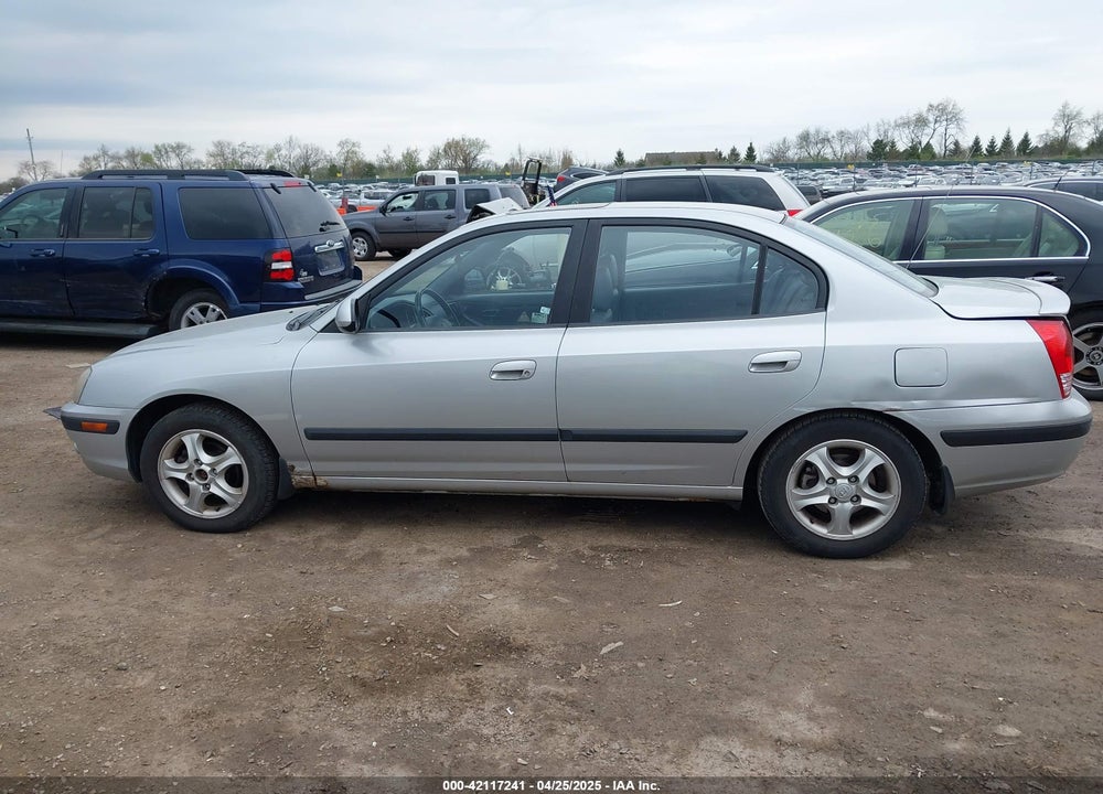 2004 HYUNDAI ELANTRA GLS/GT VIN: KMHDN46D44U771365