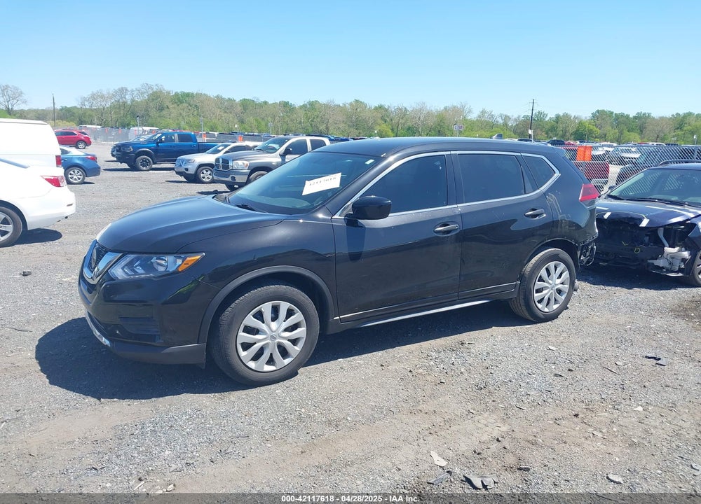 2018 NISSAN ROGUE S VIN: JN8AT2MT3JW451180