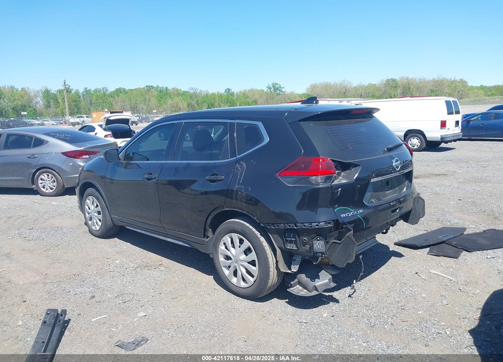 2018 NISSAN ROGUE S VIN: JN8AT2MT3JW451180