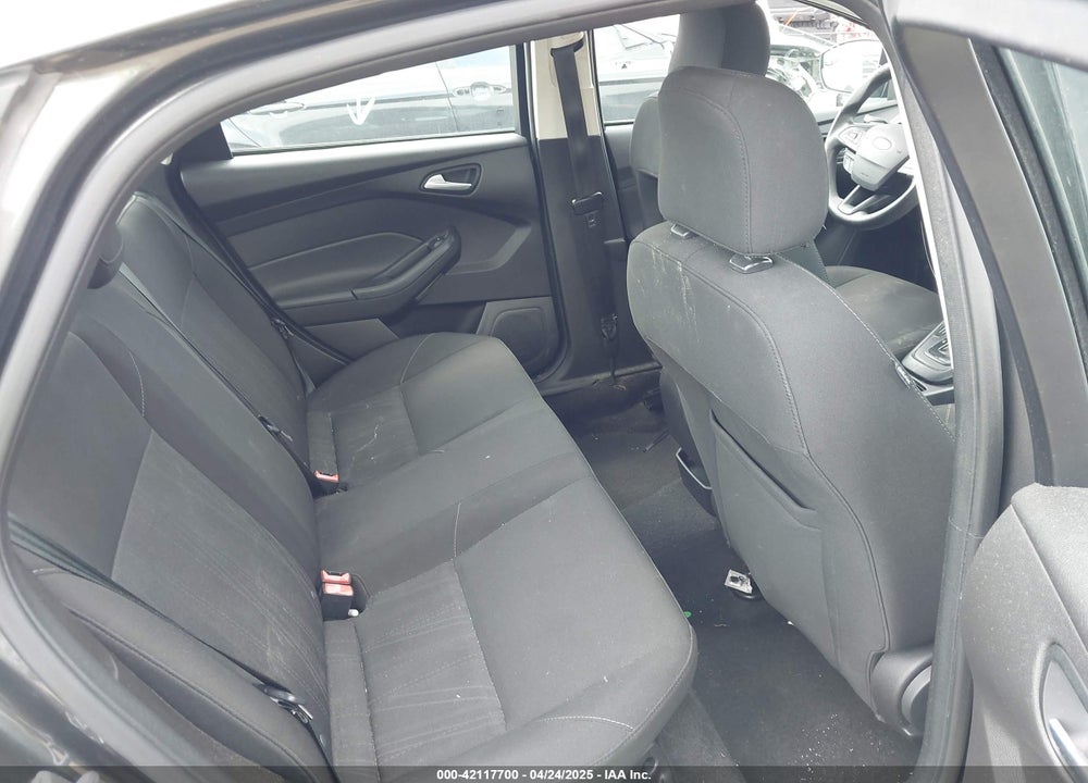 2017 FORD FOCUS VIN: 1FADP3F23HL232809