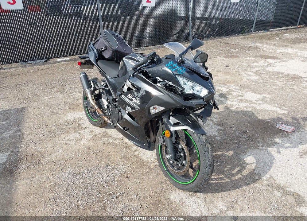 2022 KAWASAKI EX400 VIN: JKAEXKH17NDAH5071