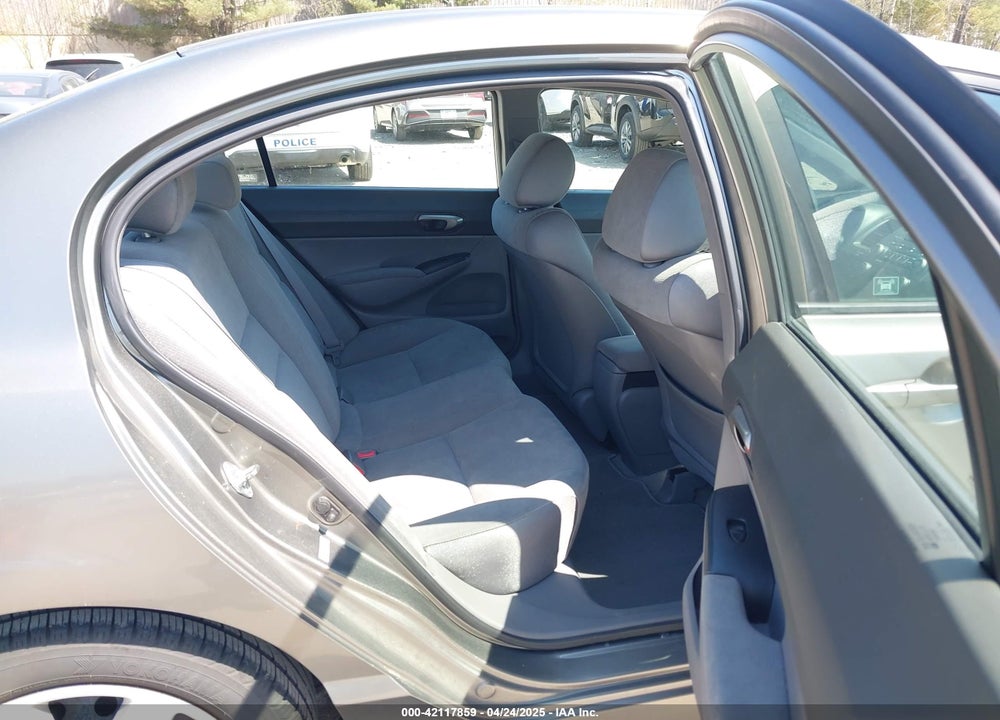 2007 HONDA CIVIC LX VIN: 1HGFA165X7L070986